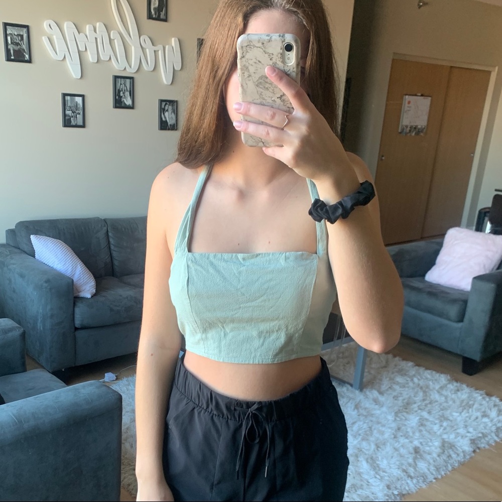 Kendall and Kylie Bandeau